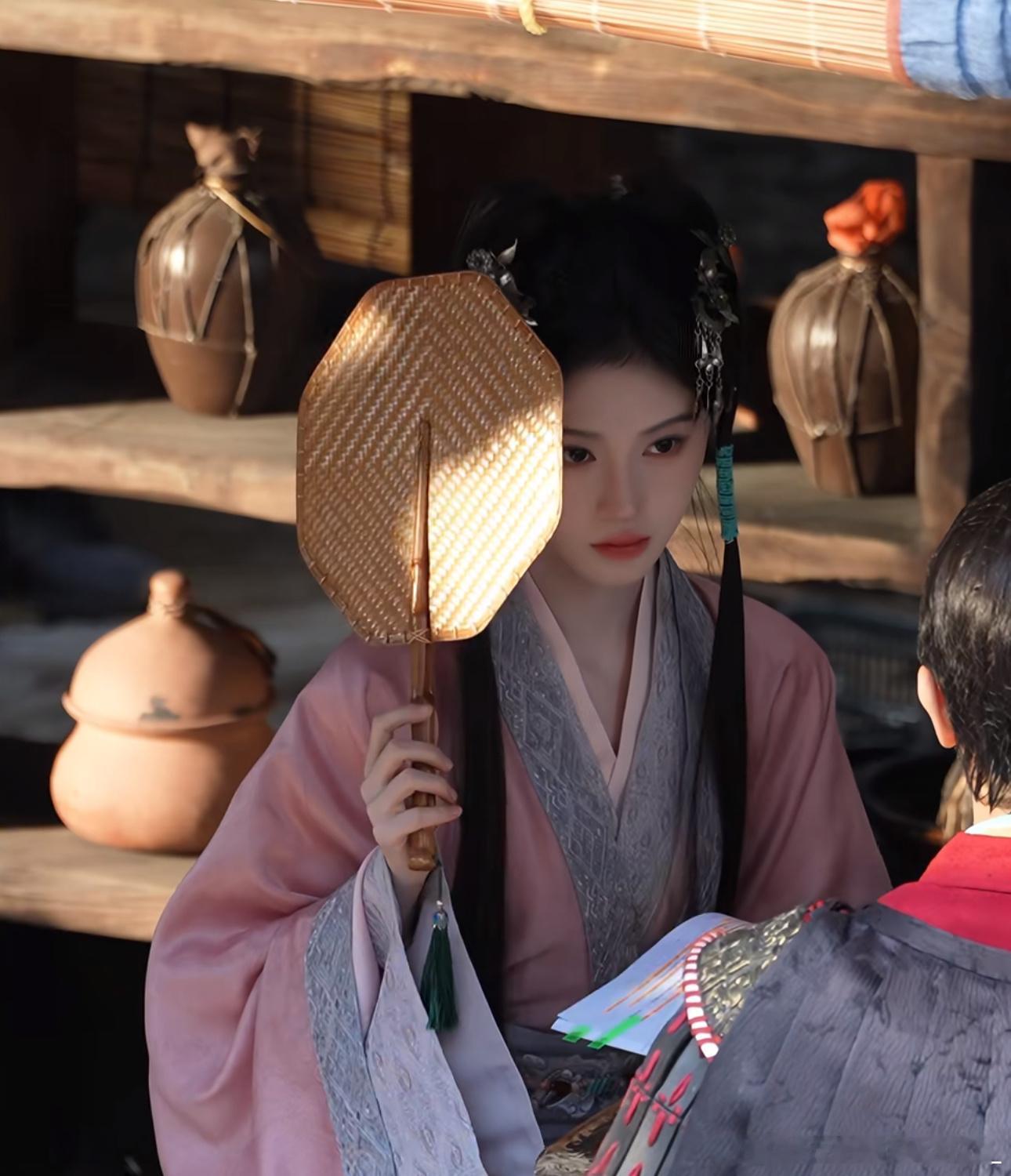 鞠婧祎芙蓉不及美人妆好美好美好美😙🤤 
