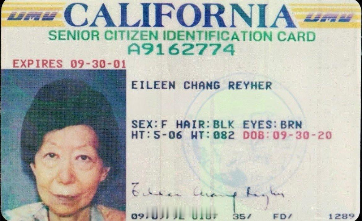 1992年美国加利福尼亚州颁发的张爱玲的老年卡。张爱玲张爱玲老物件老年卡