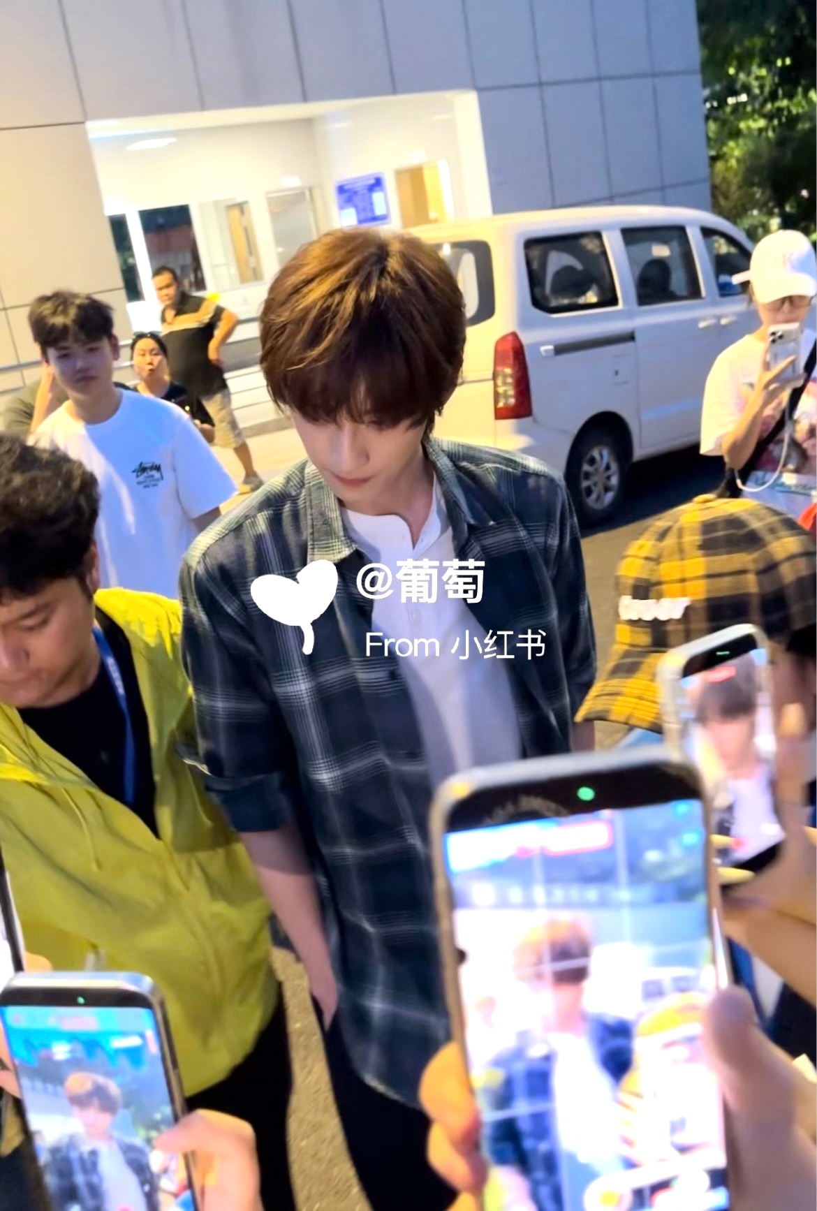 咦 伟明上个厕所的功夫就。。 