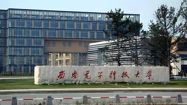 高考数学拿下132分的学生，入学测试直接考出0分，西电这场新生考试一下子在网上炸
