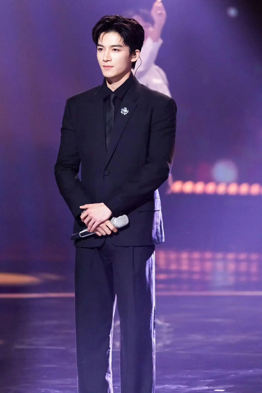 王星越今年是不是开挂了 ​​​