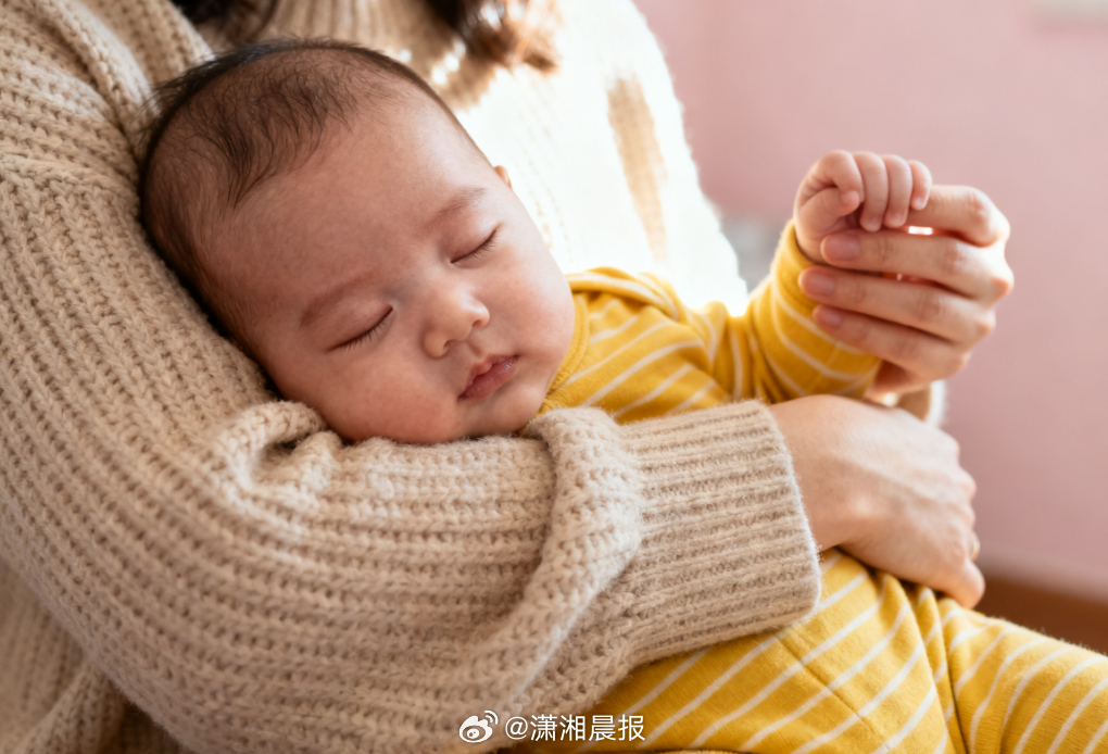 【#全国每9个新生儿就有1个在广东#】近日出版的《中国统计年鉴2025》公布了2