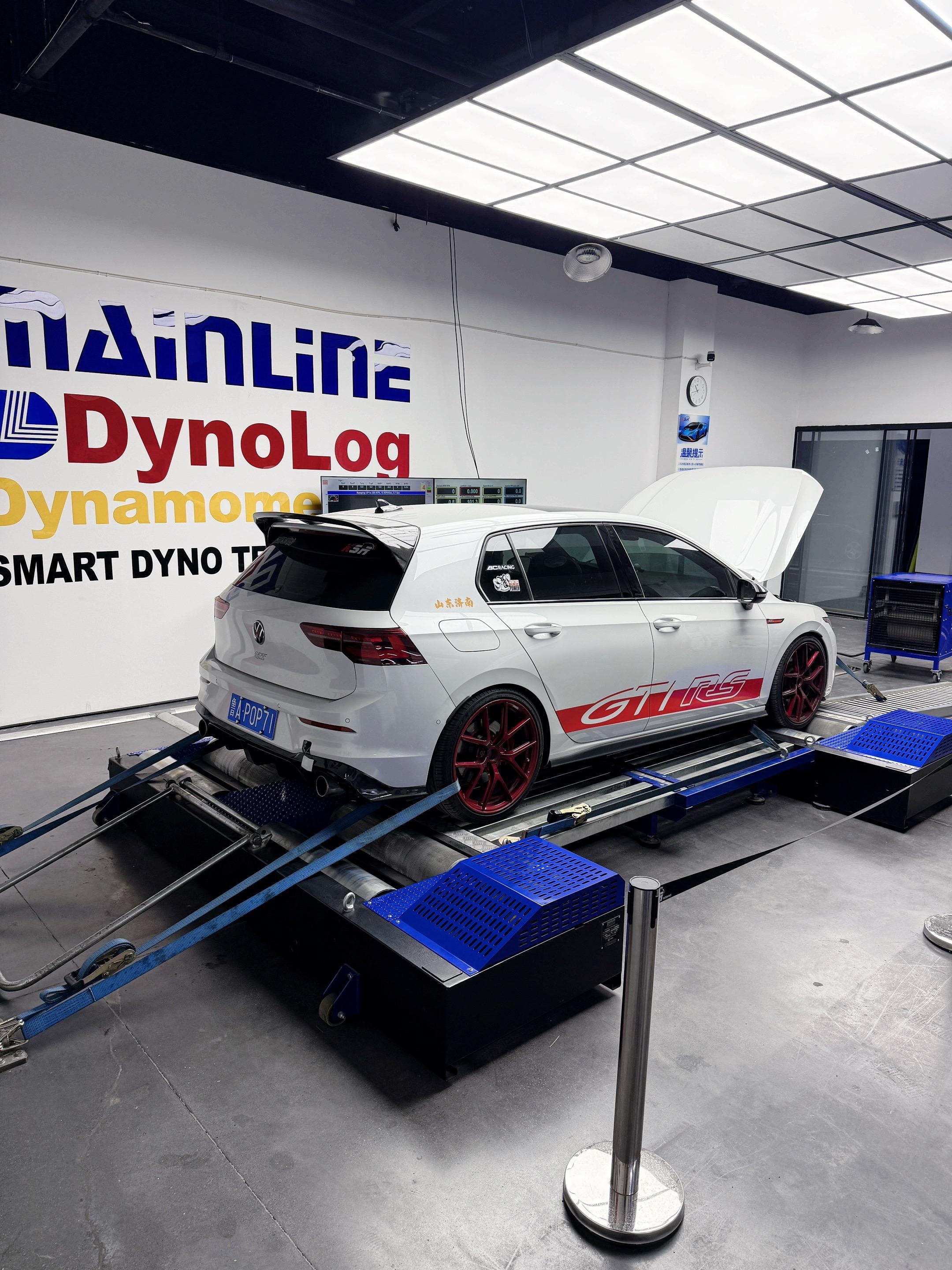 前有凯迪追高铁、后有五根绑带GTI