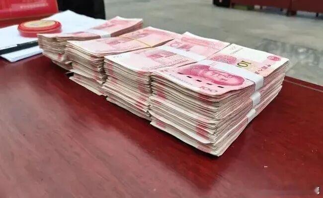 一封手写信20万元失而复得 兰州新区公安千里追赃挽损20万 3月14日王先生在兰