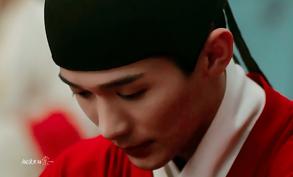 #梁永棋剧里淡淡剧外癫癫#不得不说梁永棋还是很有意思的，剧里剧外像两个人，还跑到