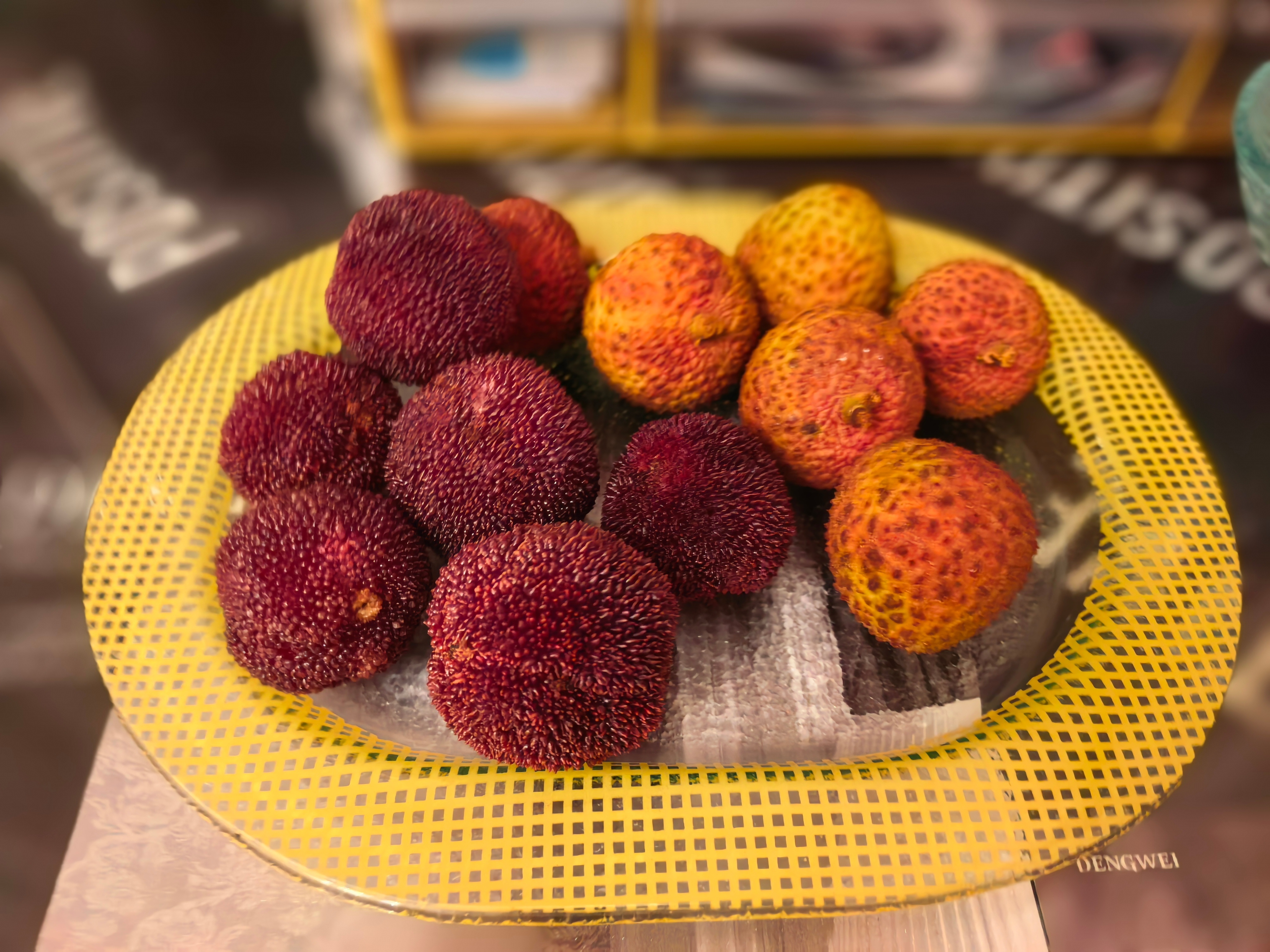 晴奶： 现在的杨梅比荔枝还大 