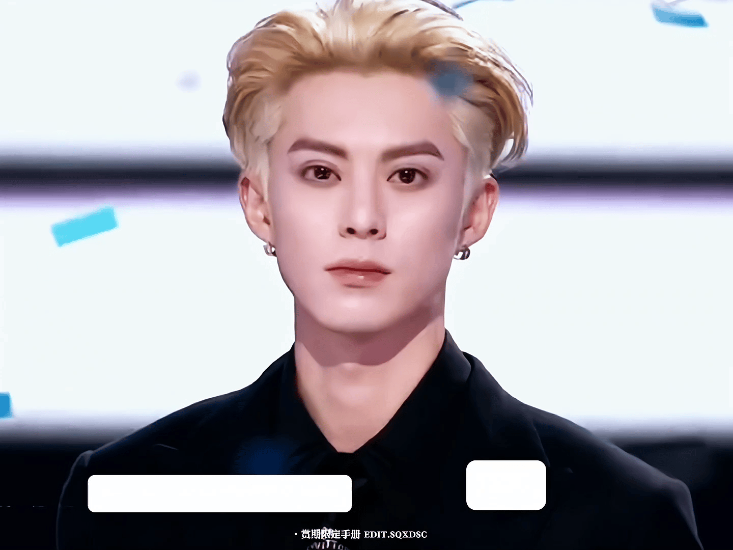 #迪丽热巴王鹤棣同框#优秀的人当然可以顶峰相见[送花花]棣棣昨晚在内场帅炸了[打