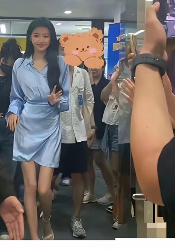 喜新厌旧是人类天性吧这么漂亮都会离婚 ​​​