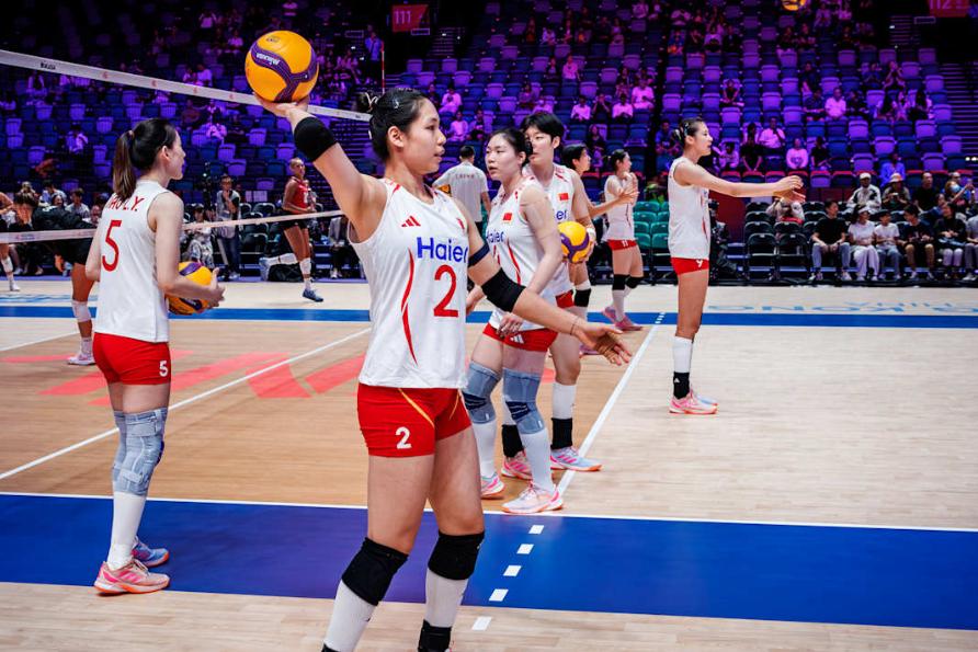 中国女排首局15-25负美国的两个主因
北京时间7月23日，女排世联赛四强争夺战