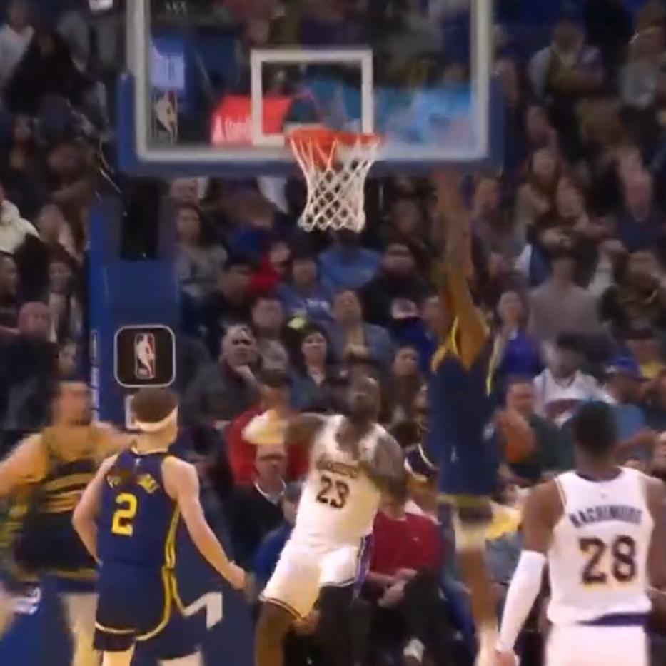 维金斯这个盖帽被吹掉了？[笑cry][笑cry]#金州勇士[超话]##湖人vs勇