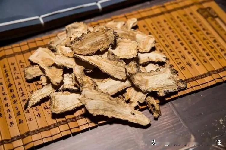 【糖尿病人四肢麻木、经络堵塞？两味常用药材，帮你活络止麻】

生活当中，糖尿病人
