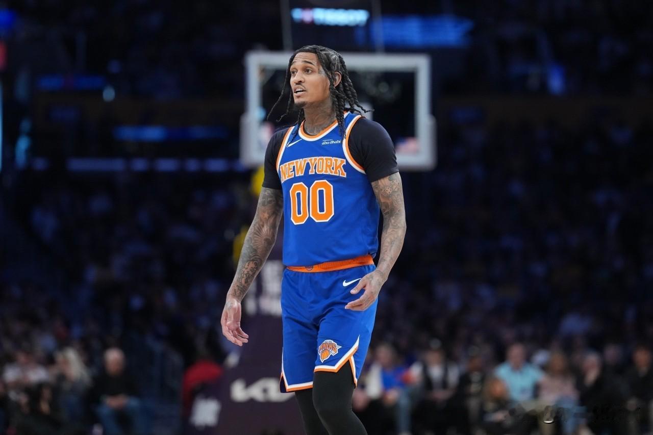 🏀【NBA速递】克拉克森1年390万底薪续约尼克斯，留守争卫冕

经纪人Ric