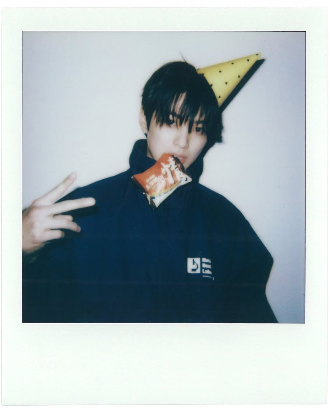 安乾镐就适合做潮男 打耳钉 