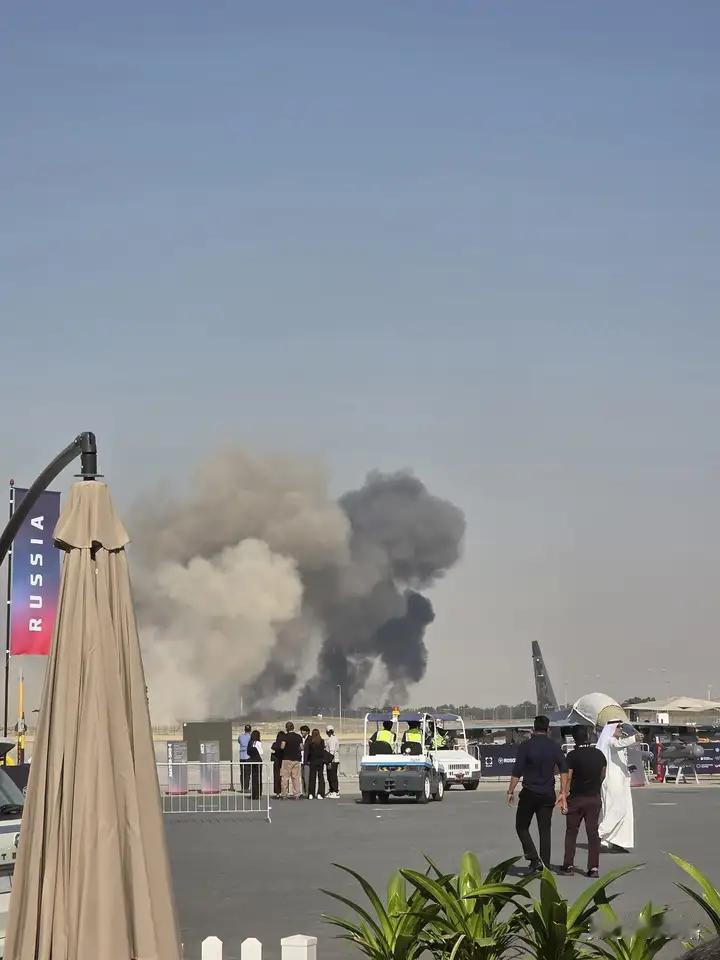 印度真的是流年不利啊！
今年5月份跟巴基斯坦空军大战，印度一下子损失了4架法国产