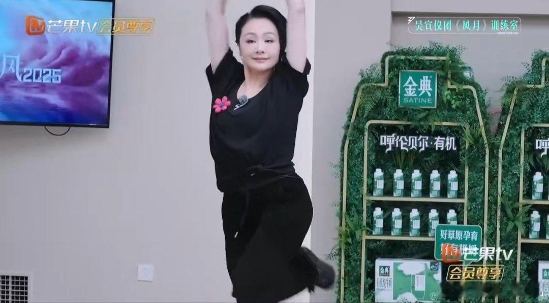 曹颖这尾音一出我鸡皮疙瘩就起来了曹颖 实力派，她的努力就应该被更多人看到曹颖[超