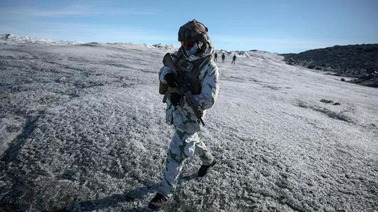 美丹谈判无果，欧洲多国急派军人赴格陵兰岛。
 
近日，格陵兰岛周边地缘政治局势持