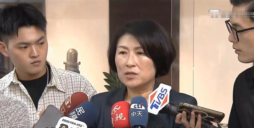 台东县长饶庆玲本人被民进党当局警告没办法出席本届《海峡论坛》，她只能提前录制了一