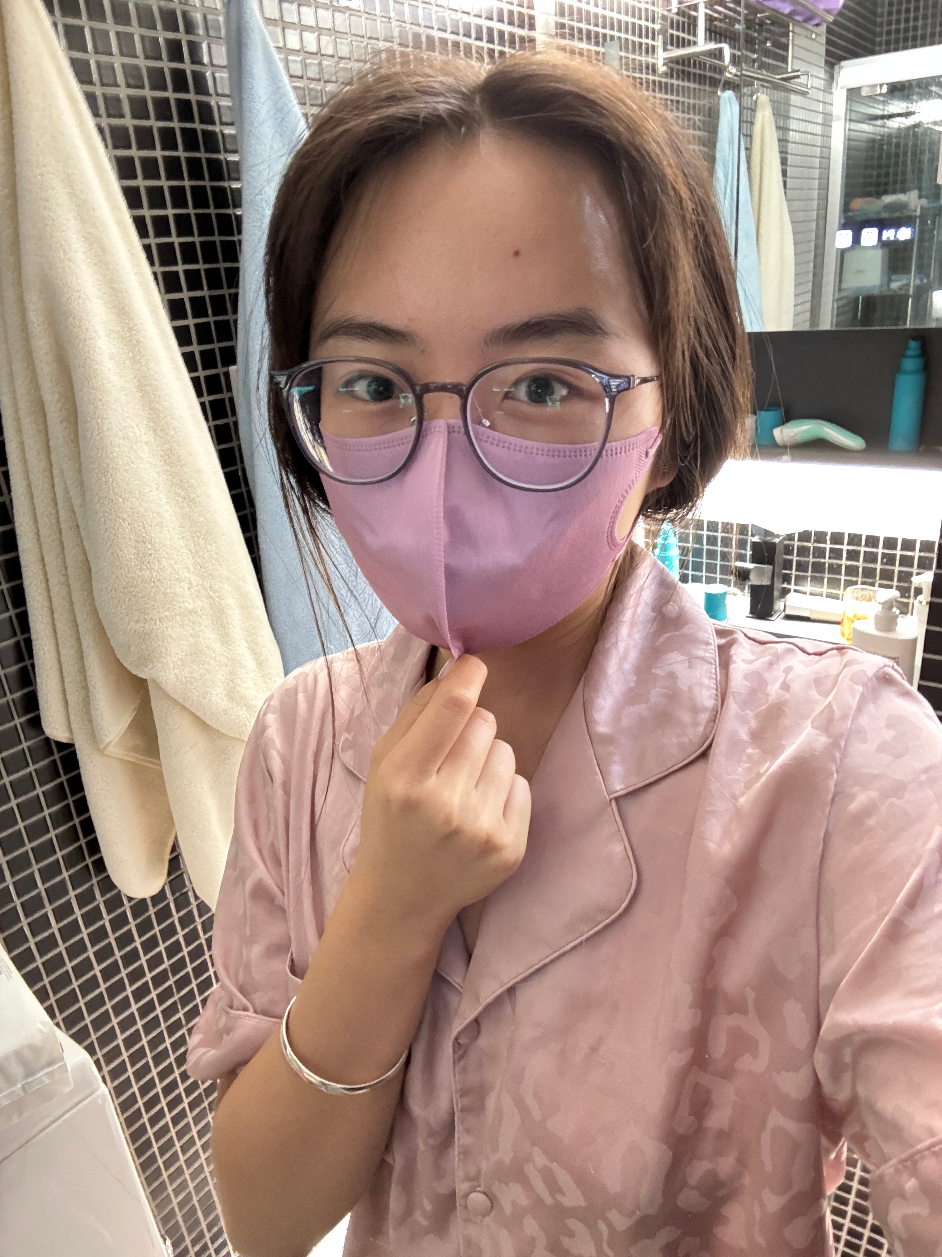 老天 德文的💩真的太太太臭了不是臭 是熏 真的能把人熏晕了[泪][泪] ​​​