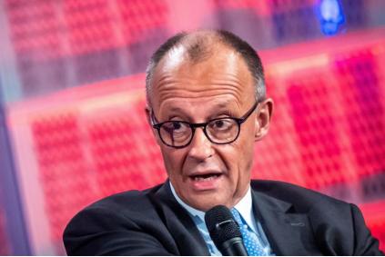 前天匈牙利总理访问俄罗斯，德国总理默茨气急败坏、质问匈牙利、欧尔班出访俄罗斯、通