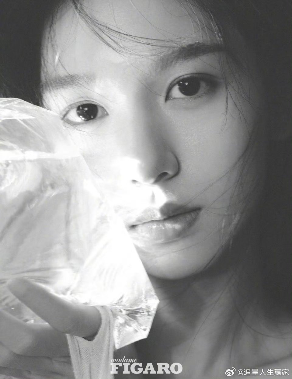 周也费加罗二月刊 这次又纯又素真的超美的 