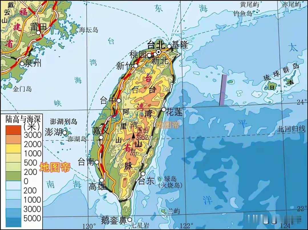 古往今来没见过一个政权自动退出历史舞台的，刀不架到脖子上，没一个肯自动低头的。
