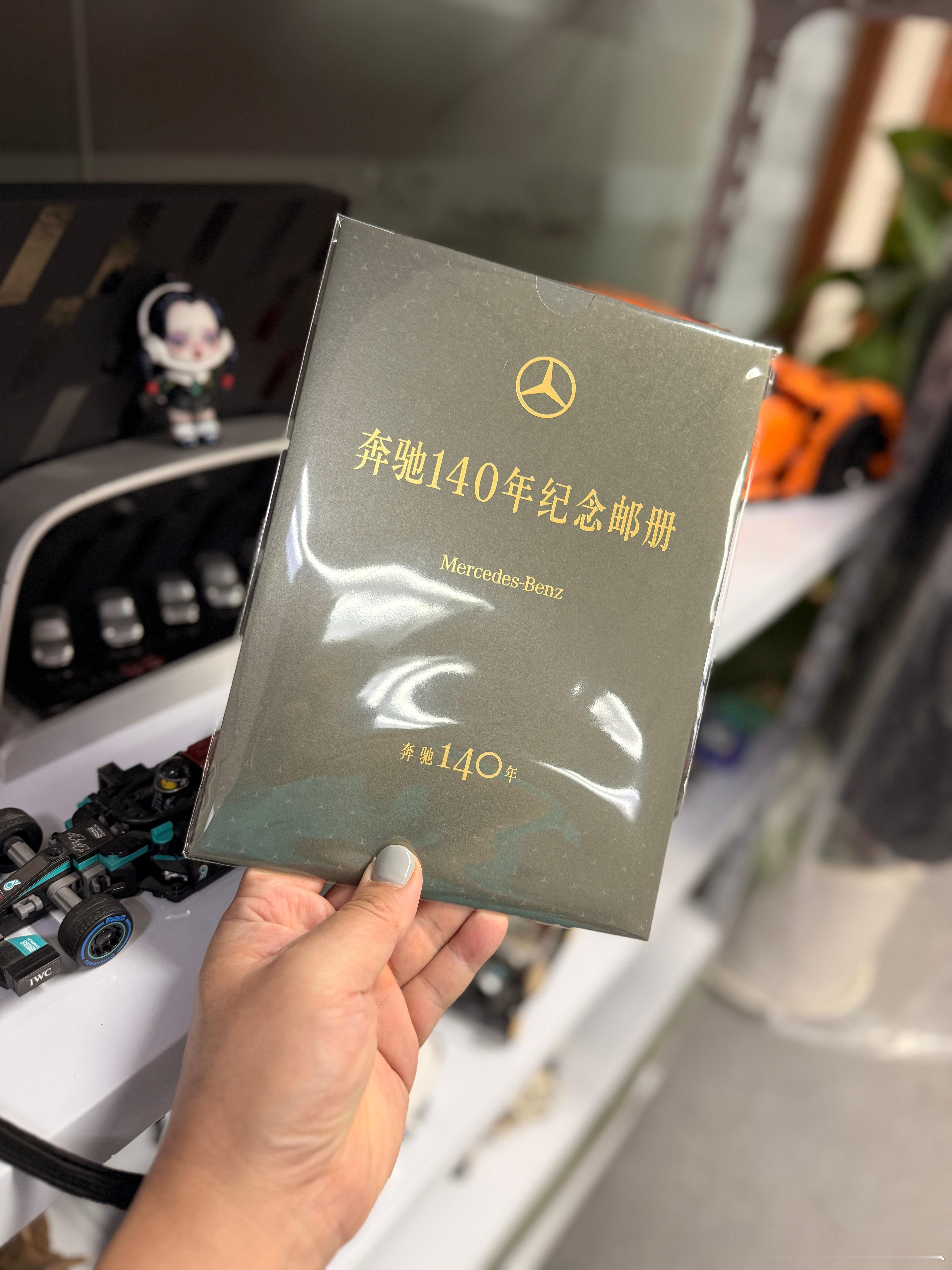 车展如寄，众声喧哗。2026北京车展 从媒体日的奔忙到公众日的沸腾，繁花阅尽，心