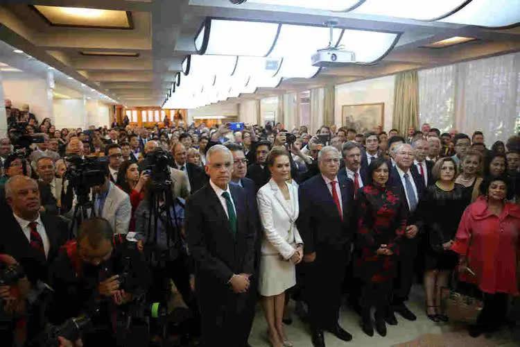 联合国“逃离”纽约？据1月20日央视新闻爆料，联合国这波操作也是够现实的，直接要