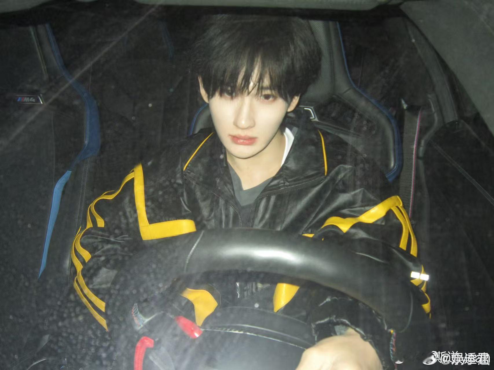 余宇涵你假期是不是过期了 一看到这条就emo，假期走得太快，打工人真的很难接受。