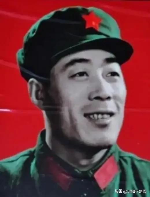 1982年，孙玉国转业后，只按照团级干部转业，却没想他，转业后，他自愿当一个修理