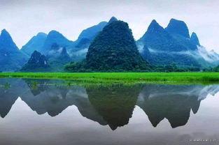 来桂林做自己生活的甲方生活最美的模样，是不慌不忙、自在从容。置身桂林山水间，远离