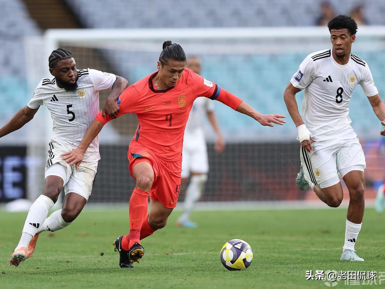 张玉宁配得上国家队队长…国足在FIFA系列赛中对阵世界杯参赛队库拉索，国足队长张