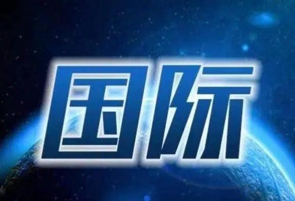 纽约警察局说，枪击事件发生在当地时间4日晚10时35分左右，当时民众正聚集在科尼