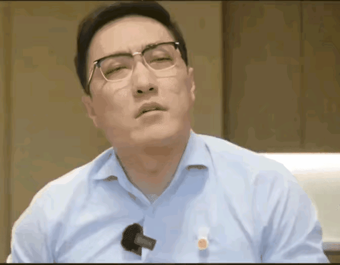 我欣赏明珠，佩服自如，喜欢金星！其实，金星很冤好吧，啥也没说，只说了八个字而已，