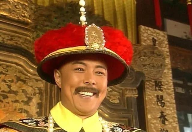 乾隆第一次见刘墉，就说：“相貌丑陋之人不能为官，你辞官回乡去吧。”谁知，刘墉一番