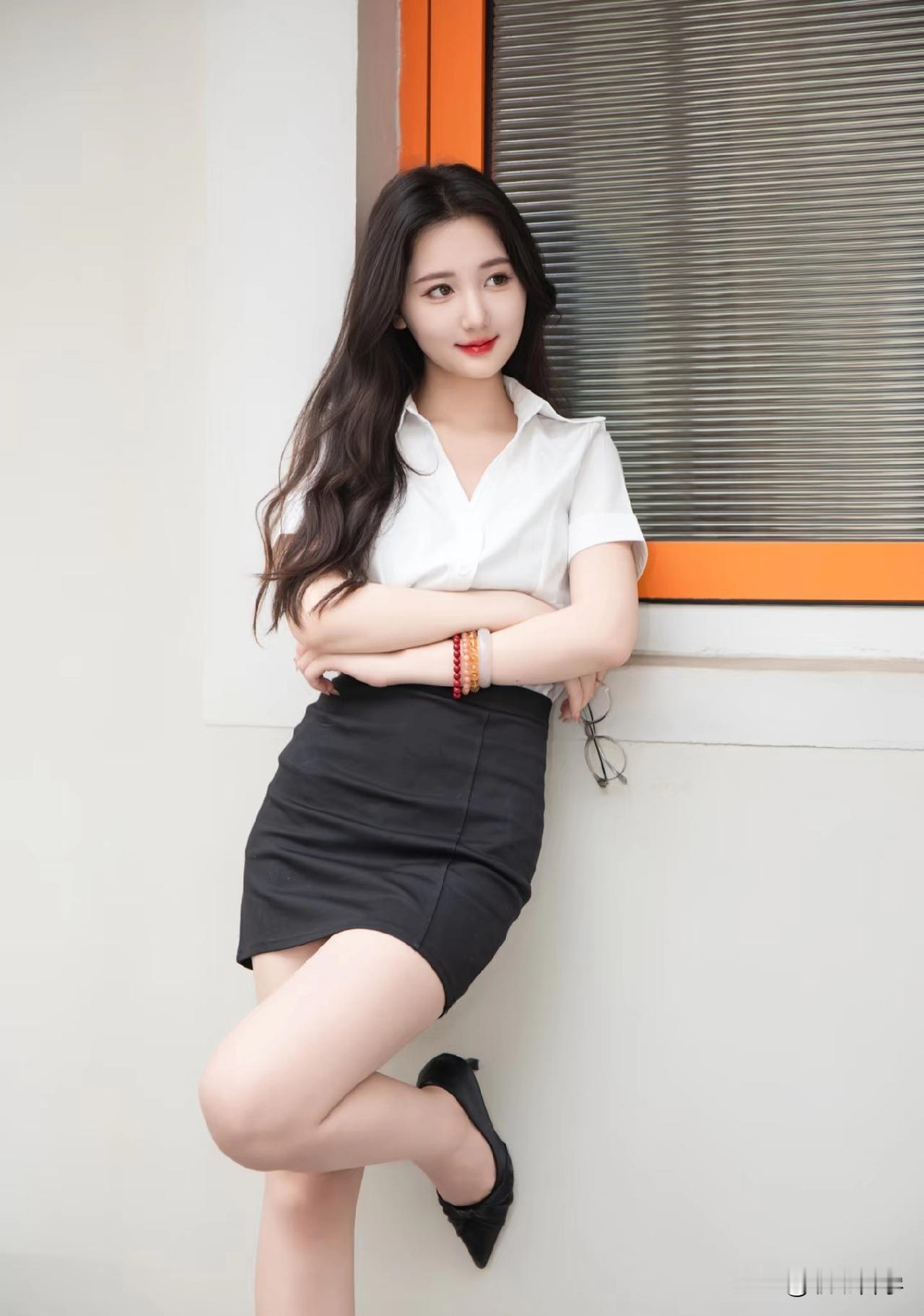 职场女性着装探讨