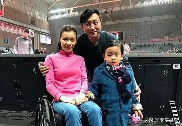 瘫痪24年体操名将桑兰现状，41岁仍然白皙漂亮，嫁给身价千万的大富豪，婚后生活十