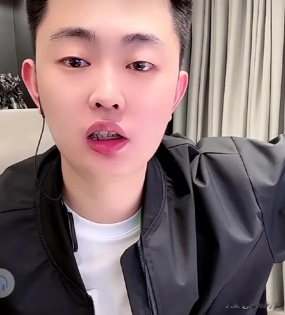 巴扎黑讲诉出来后全力扶持媳妇小冠军！

             巴扎黑说在狱中