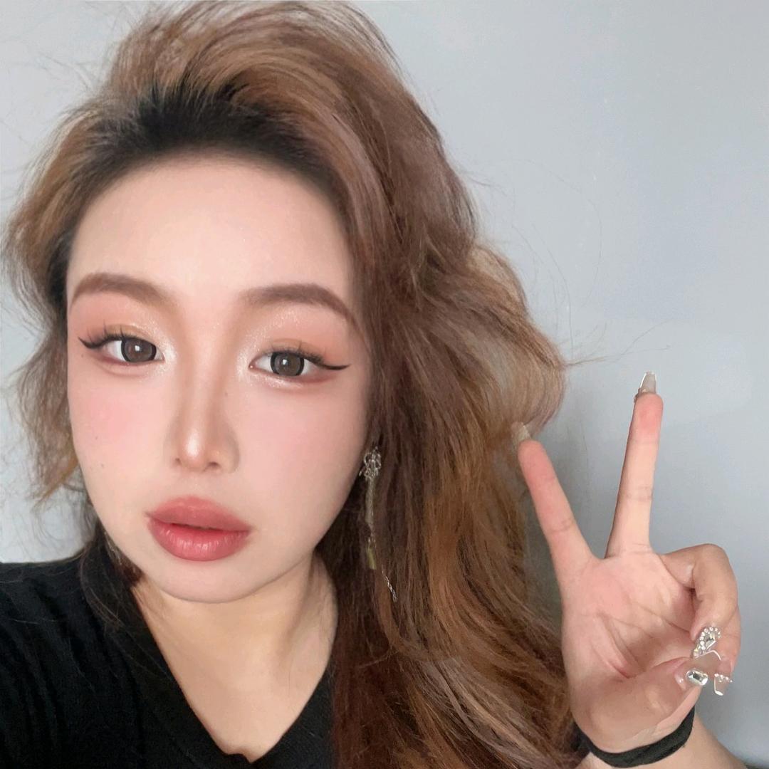 雏妹紫