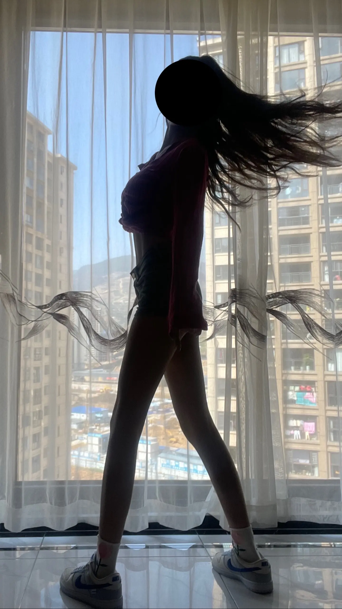 成天说不要给女人当拘 哪来的女人当你主人 没这么好的事（^_^）