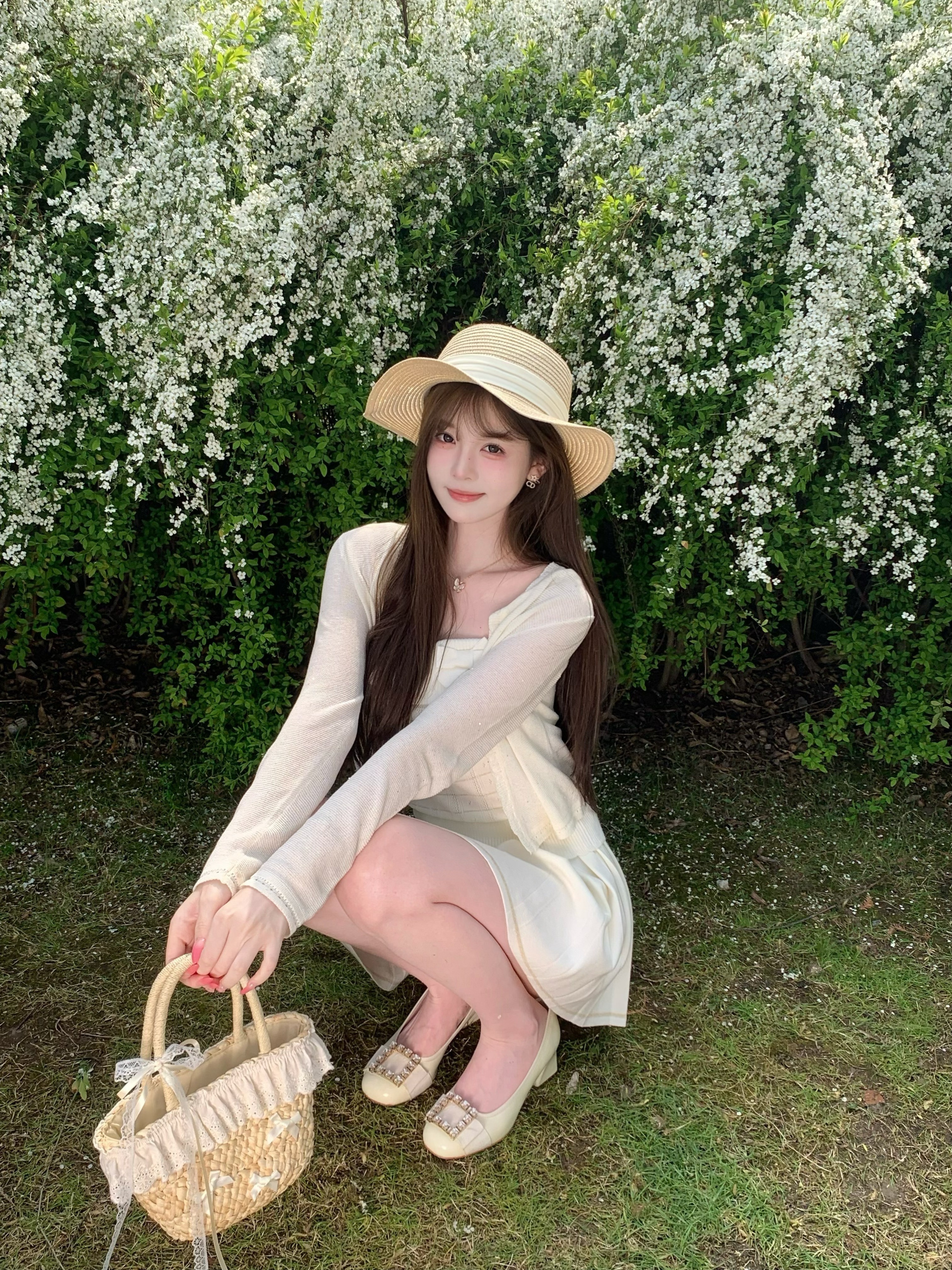 发一组live图🍃这组雪柳图都好喜欢！！ 新买的xr这波赢麻了 好白好透✨春天