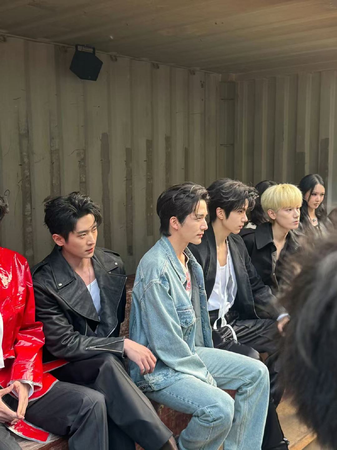 胡先煦余承恩张新成丞磊展轩同框上海马吉拉大秀出席明星上海马吉拉大秀出席明星：胡先