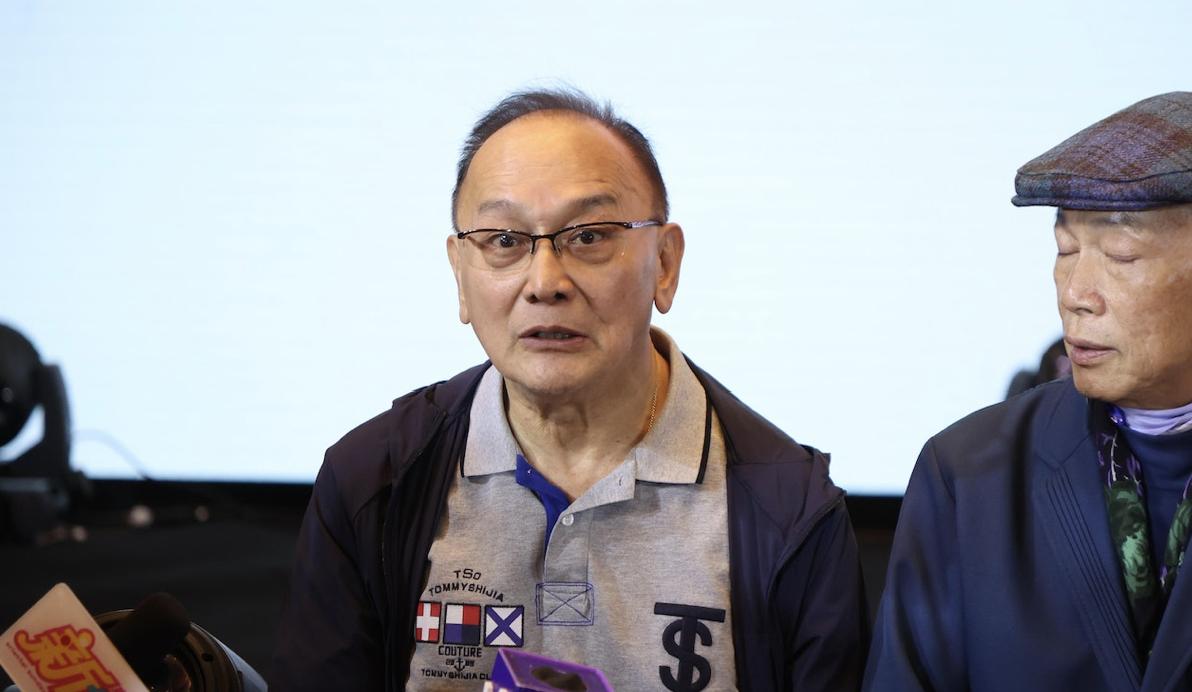 74岁曹查理罕见回香港拍戏，称与年轻演员有代沟，自曝被嫌片酬高
曹查理已经74岁