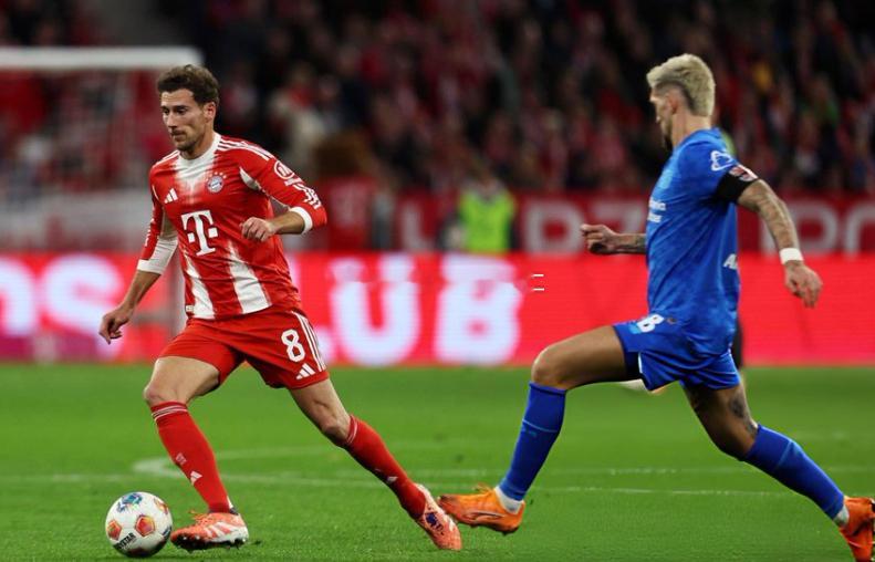 据《图片报》消息，勒沃库森有意今夏免签拜仁中场格雷茨卡，但球员本人更希望前往英超