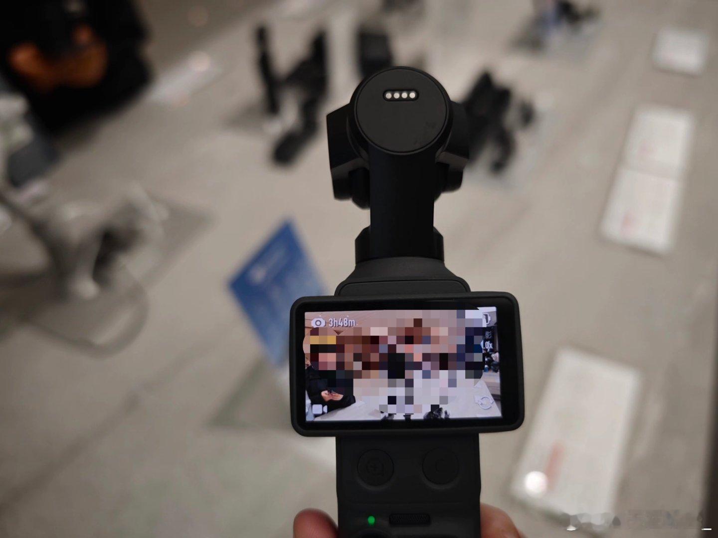 聊聊大疆Pocket4值得买吗首先防杠，我自己是pocket3用户。从我的视角来