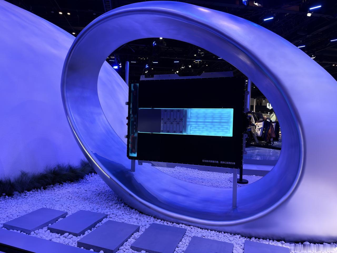 安芯更安心!华为巨鲸电池平台亮相北京车展鸿蒙智行展台直播
本届北京车展鸿蒙智行展