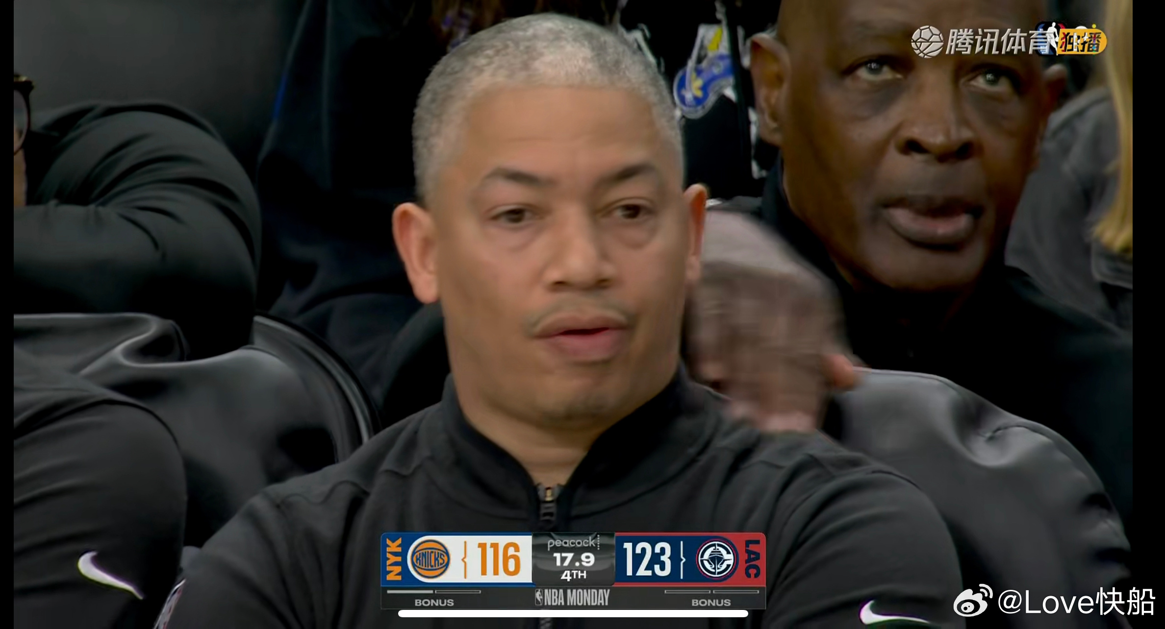 在开局3胜3负，快船再没有胜率到50%，在开局仅取得6胜21负，快船现在打到了3