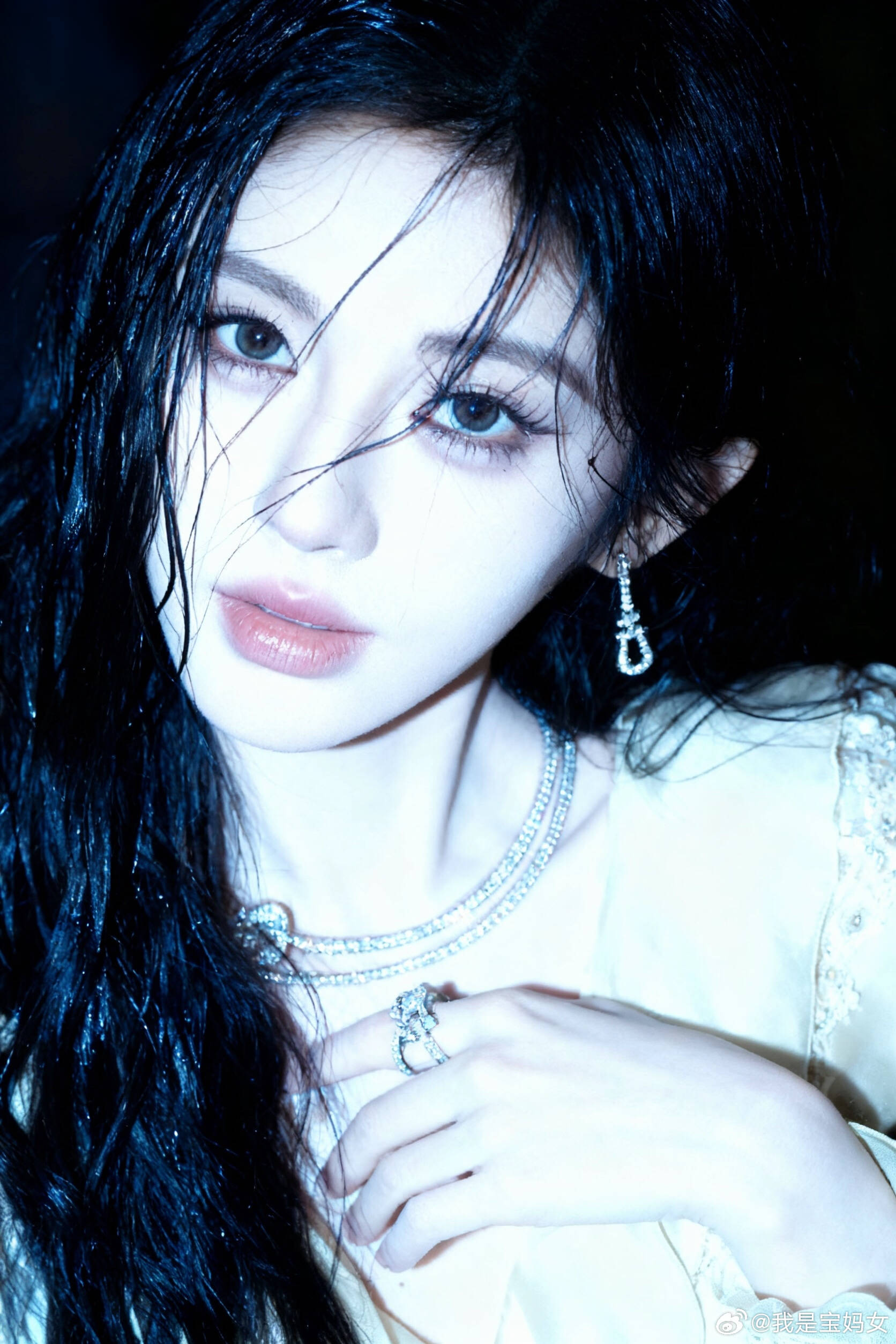 鞠婧祎[超话] 这张脸 还是太绝了[捂嘴哭][捂嘴哭][捂嘴哭] ​​​