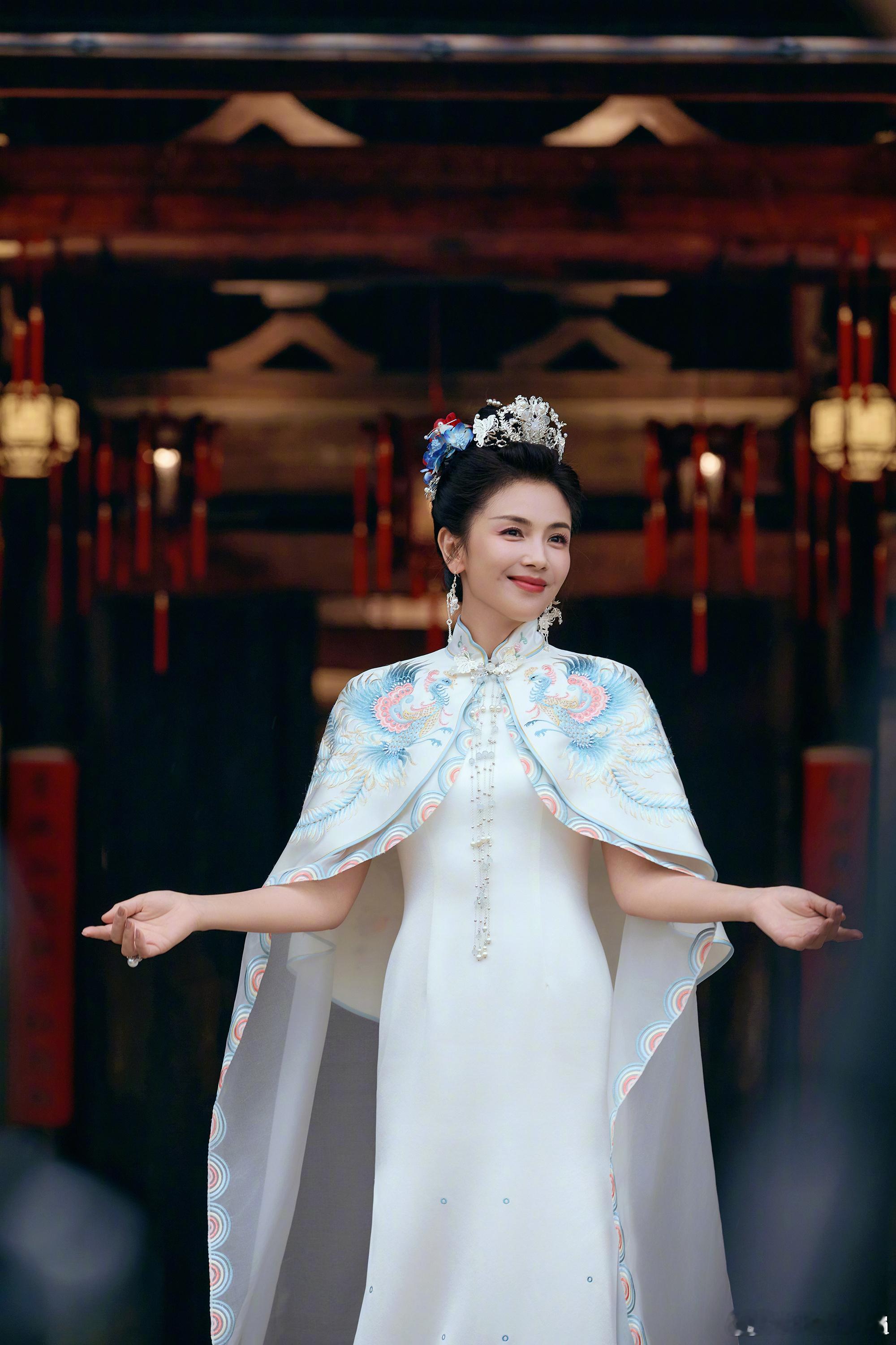 刘涛 一念江南 古装一直是涛姐的统治区，涛姐不论演什么都喜欢，永远支持涛姐！而且