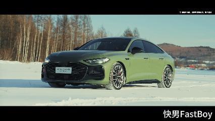 最近呲雪墙的视频直接刷爆全网！人玩呲雪墙已经够帅了，那用车玩一波不得直接封神？！