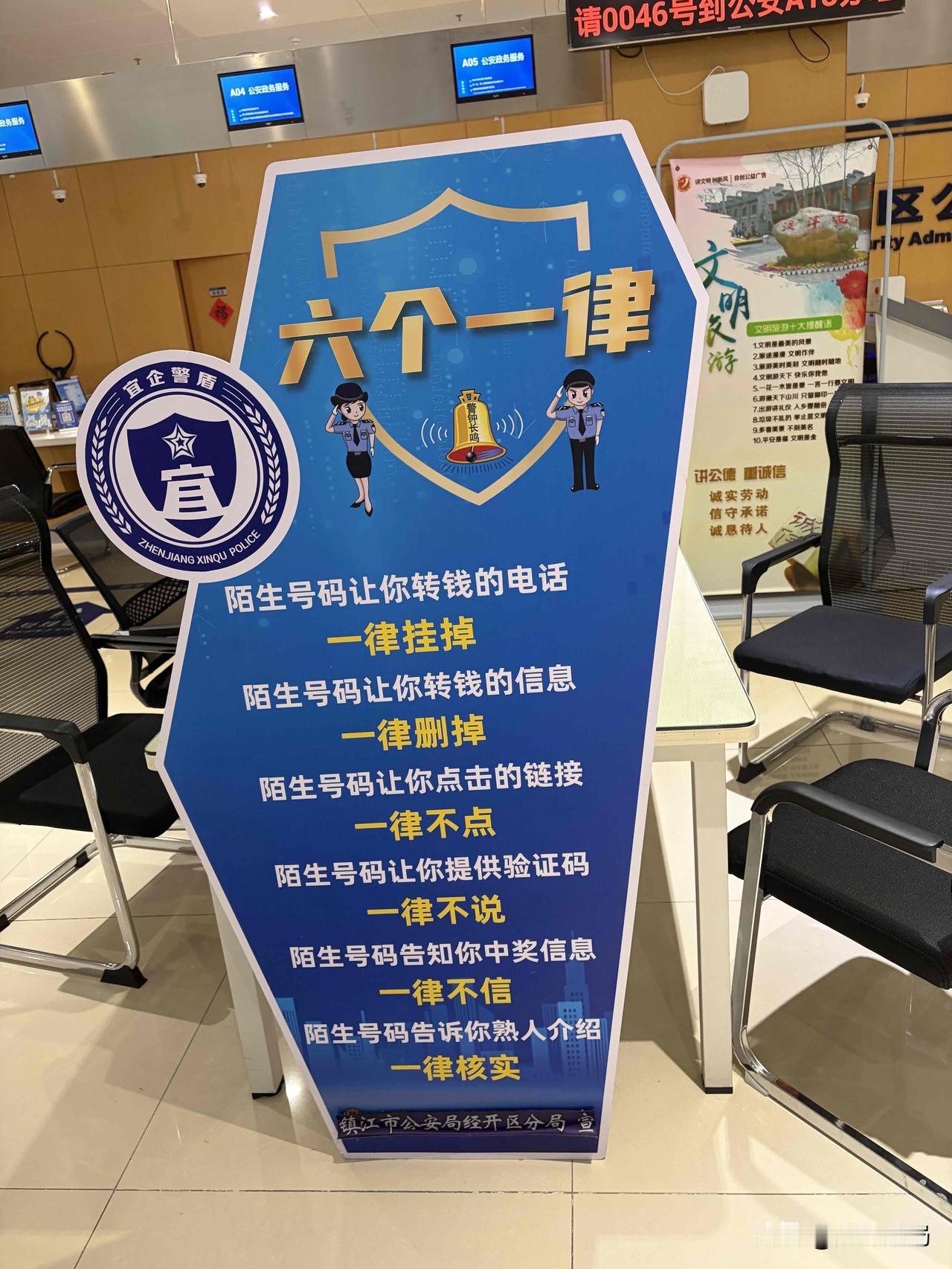 抛开金钱，现在人缺的东西还真不少。
大家普遍缺深度专注的“注意力”，时间碎片化，